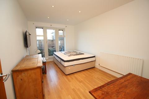 undefined, Jerome Place, Kingston upon Thames KT1
