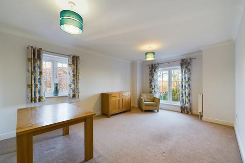 2 bedroom apartment to rent, Woodlands, Rotherham