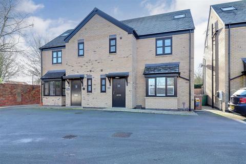 2 Avocet Close, Brough, HU15 1WD