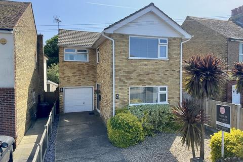 3 bedroom detached house for sale, Cross Road, Birchington