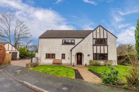 6 bedroom detached house for sale, 4 Kentrigg Walk, Burneside Road, Kendal, Cumbria, LA9 6EF