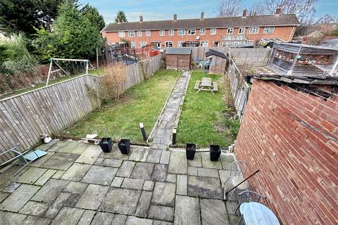 3 Chestnut Grove, Westbury, BA13 3NW
