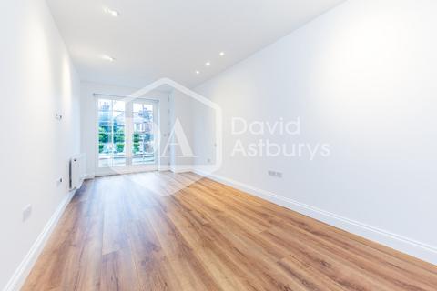 2 bedroom apartment to rent, Raglan House, Muswell Hill, London