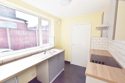 2 bedroom end of terrace house to rent, Priory Road, Alfreton, Derbyshire, DE55 7JT