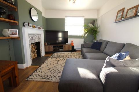 33 High Road, Beeston, Sandy, SG19 1NS