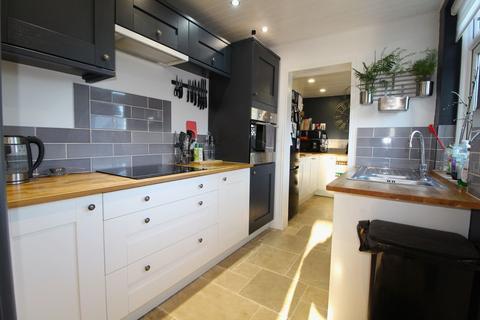 33 High Road, Beeston, Sandy, SG19 1NS