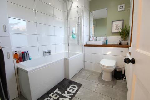 33 High Road, Beeston, Sandy, SG19 1NS