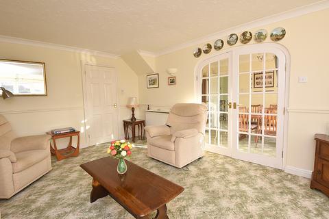 Fairview, 11 Clothier Meadow, Castle Cary, BA7 7HA