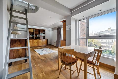 Flat 14, Shorland House Beaufort Road, Clifton, Bristol, BS8 2JT