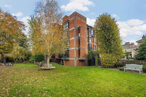 Flat 14, Shorland House Beaufort Road, Clifton, Bristol, BS8 2JT