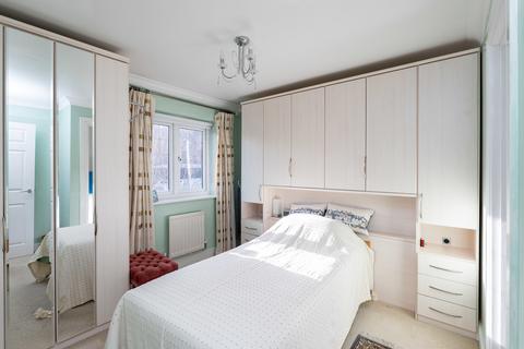 23 Nower Close West, Dorking, RH4 3DB