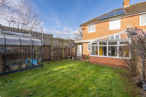 23 Nower Close West, Dorking, RH4 3DB