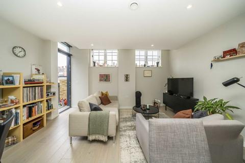 2 bedroom flat for sale, Webber Street, London SE1