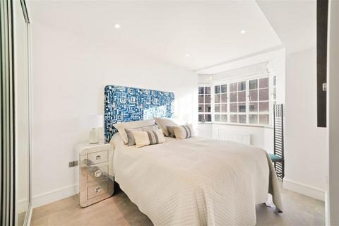 2 bedroom flat for sale, Sloane Avenue, SW3