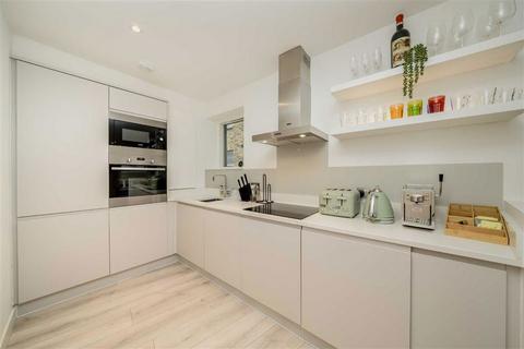 2 bedroom flat for sale, Borough High Street, London SE1