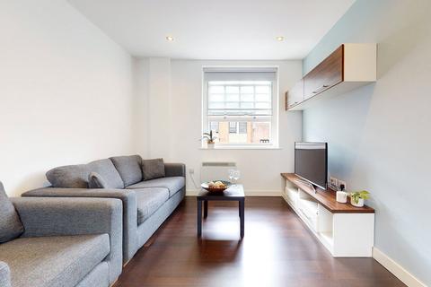 2 bedroom apartment to rent, Apt 14, Park Square Residence, 21 Park Square South LS1