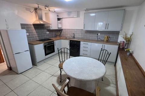 1 bedroom flat to rent, Penmaen Terrace, Swansea