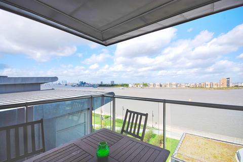 2 bedroom flat for sale, Building 50, Woolwich Riverside, London, SE18