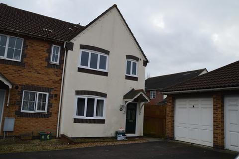 3 bedroom end of terrace house to rent, Yarbury Way, Weston-super-Mare BS24