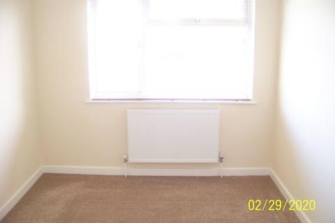 3 bedroom terraced house to rent, High Street, Weston-super-Mare BS22