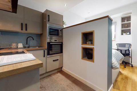 Studio to rent, Apt 2, Q Two Residence, 25 Queen Street LS1