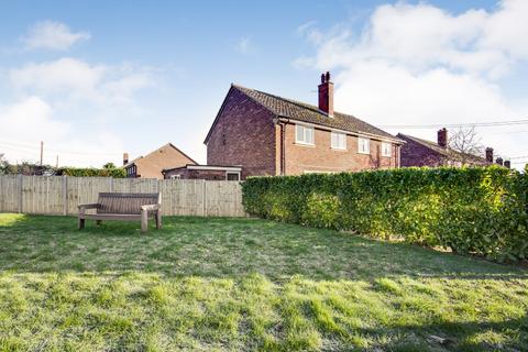 2 bedroom semi-detached house to rent, Franklin Road, Aldeburgh