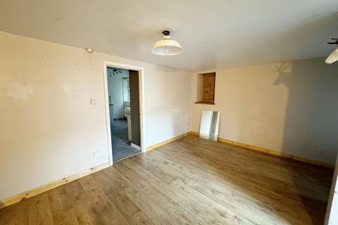 3 bedroom terraced house to rent, Brecon Road, Merthyr Tydfil, CF47