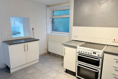 3 bedroom terraced house to rent, Brecon Road, Merthyr Tydfil, CF47