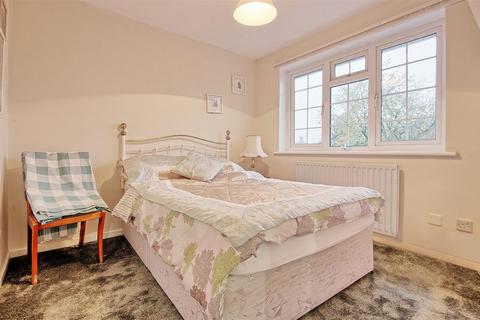 17 Malvern Road, Cambridge, CB1 9LD