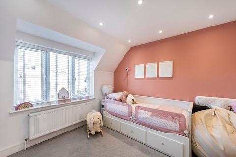 9 Chailey Close, Sidcup, DA15 9BE