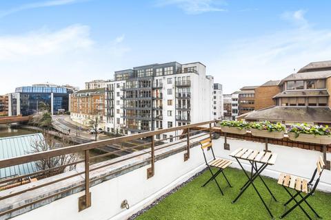 1 bedroom flat for sale, Central Reading,  Berkshire,  RG1