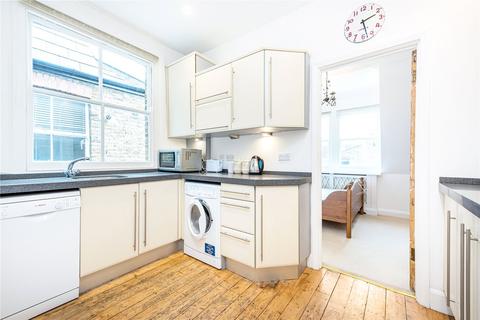 2 bedroom flat to rent, Vera Road, Fulham, SW6