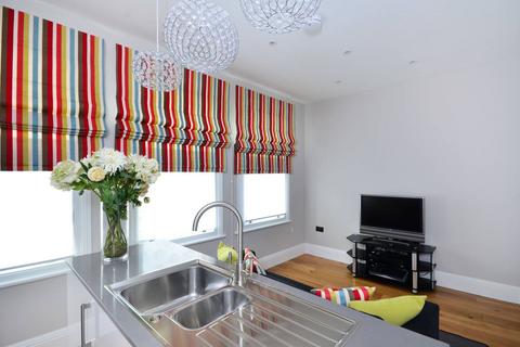 1 bedroom flat for sale, Dawes Road, Fulham Broadway, London, SW6