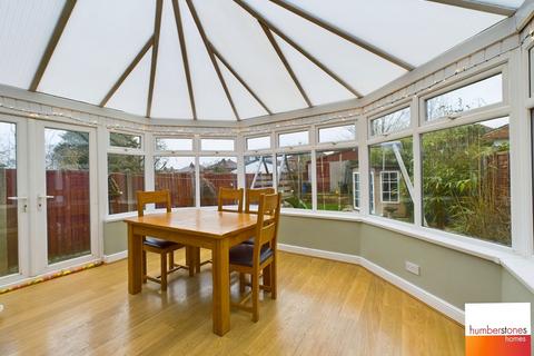 36 Bent Avenue, Quinton, Birmingham, B32 2TD