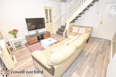 2 bedroom semi-detached house for sale, Fearnlea Close, Rochdale OL12