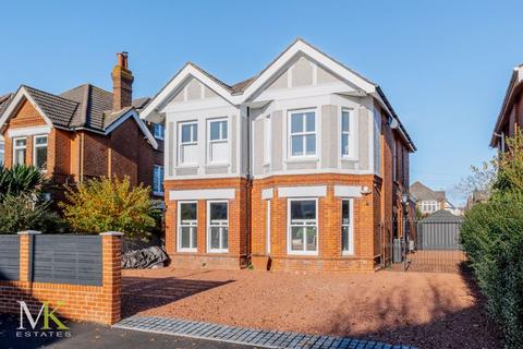 4 bedroom detached house for sale, Methuen Road, Bournemouth BH8