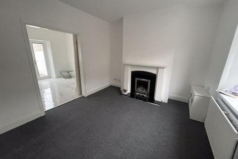 2 bedroom terraced house to rent, Victoria Street, Shildon