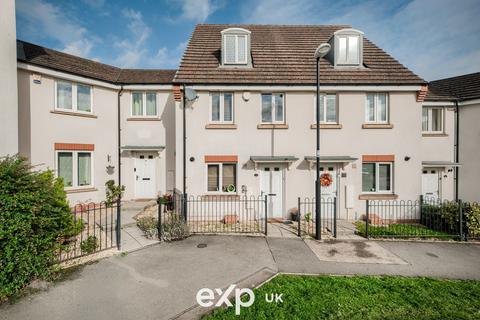 3 bedroom townhouse for sale, Grenadier Drive, Coventry CV3