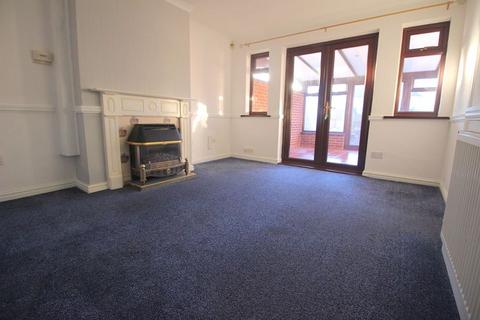 3 bedroom terraced house to rent, Chase Road, Walsall