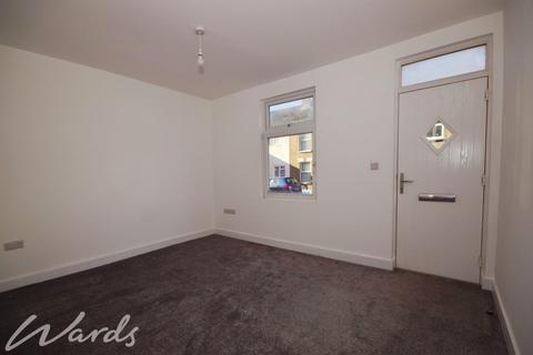 3 bedroom terraced house to rent, Victoria Street Gillingham ME7