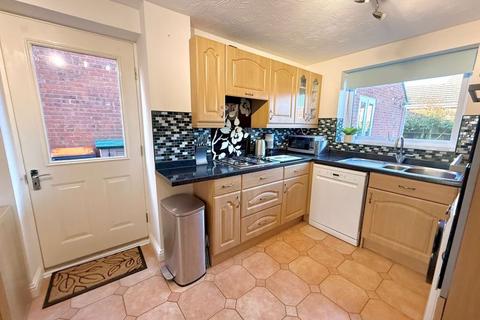 9 Arnald Way, Houghton Regis, Dunstable, LU5 5UN