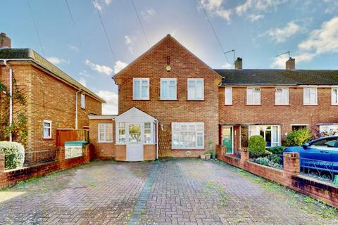 undefined, The Larches, Uxbridge, UB10