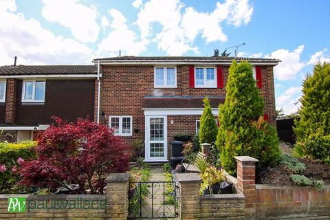3 bedroom terraced house for sale, Dickson, West Cheshunt