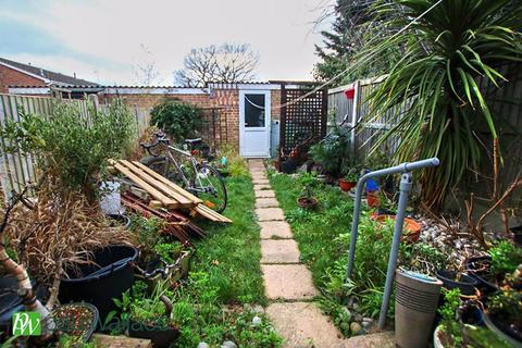3 bedroom terraced house for sale, Dickson, West Cheshunt