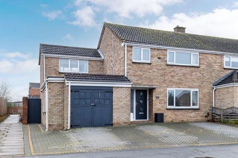 4 bedroom semi-detached house for sale, Forfar Drive, Bletchley, Milton Keynes