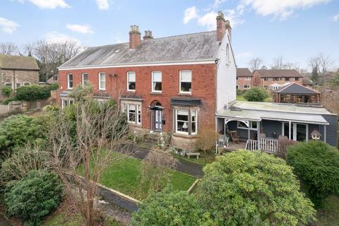 5 bedroom semi-detached house for sale, London Road, Macclesfield