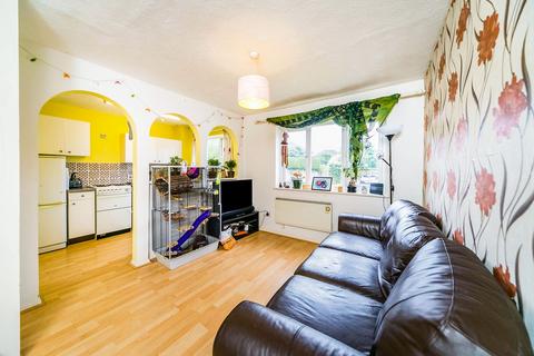 1 bedroom terraced house to rent, Flodden Drive