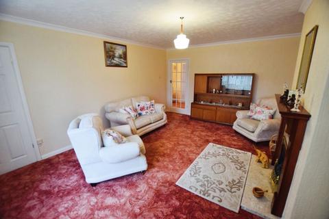 2 bedroom bungalow for sale, Ludlow Walk, Putnoe Area, Bedford