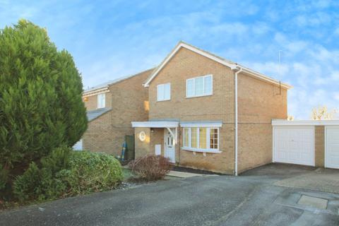 3 bedroom detached house to rent, Buckingham MK18