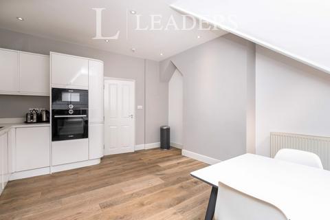 2 bedroom apartment to rent, Little Chelsea